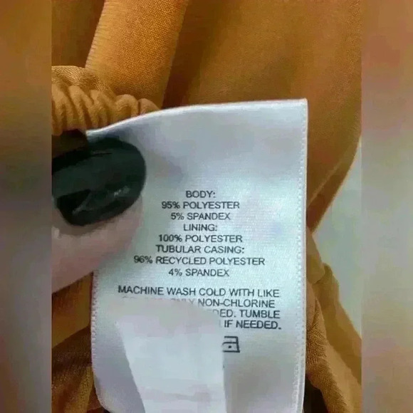 Express Mustard Skimming Scoop Neck Double Strap Loop Tank with Circle detail; M - Picture 5 of 5